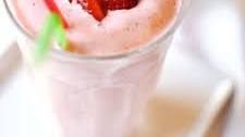 How To Make a Perfect Strawberry Milkshake
