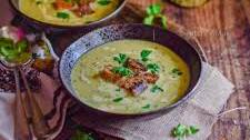 Italian garlic soup