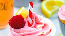 Raspberry Lemonade Cupcakes