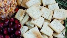 Rosemary Garlic Crackers