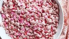 White Chocolate-Strawberry Snack Mix