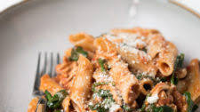 20-Minute Instant Pot Pasta with Ground Turkey