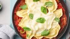 20-Minute Sausage and Pepper Ravioli Skillet