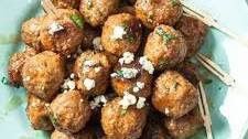 4-Ingredient Crock Pot Buffalo Meatballs