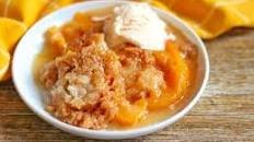 4-Ingredient Slow Cooker Peach Cobbler