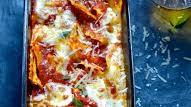 Arrabbiata Napoletana Ravioli Pasta Bake
