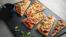 BBQ CHICKEN FLATBREADS