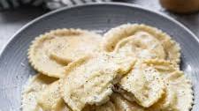 Cacio e Pepe Ravioli