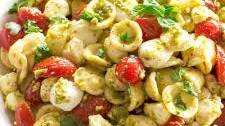 Caprese Pesto Pasta Salad