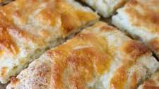 Cheesy Cottage Cheese Bread (2-Ingredient!)