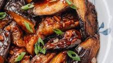 Chinese Eggplant with Garlic Sauce (红烧茄子)