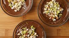 Chocolate Avocado Mousse (Eggless & Vegan)