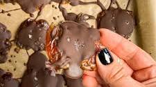 Chocolate Date Cookies