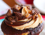 Chocolate Swirled Peanut Butter Blast Cupcakes