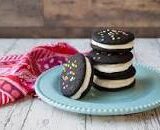 Classic Chocolate Whoopie Pies