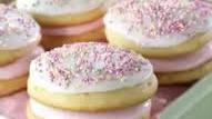 Classic Vanilla Whoopie Pies