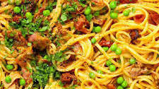 Creamy Bacon Pasta {10 Minute Meal}