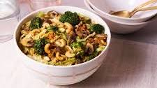 Creamy Cashew Crunchy Veggie Stir-Fry