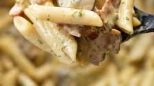 Creamy One Pot Pasta with Asparagus, Bacon & Mushrooms