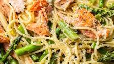 Creamy Salmon and Asparagus Pasta