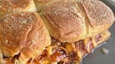 Crockpot BBQ Chicken Sliders
