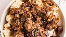 Crockpot Beef Tips and Mushroom Gravy