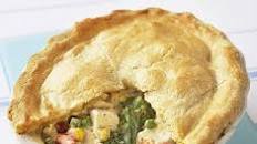 Crumbly chicken & mixed vegetable pie