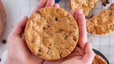 Deep-Dish Chocolate Chip Cookies | Air Fryer recipe