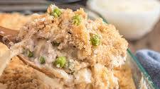 Easy Creamy Tuna Noodle Casserole