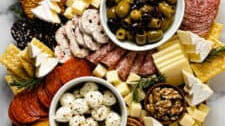 Easy Holiday Grazing Board