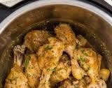 Easy Instant Pot Chicken Drumsticks
