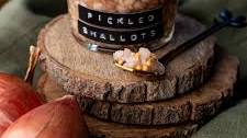 Easy Quick Pickled Shallots