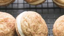 Eggnog Snickerdoodle Whoopie Pies