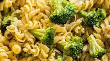 Fast Butter Garlic Pasta with Broccoli