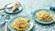Fettuccine Alfredo