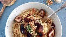 Garlic Mushroom Pasta with Walnut Pesto