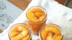 Gingery Pickled Peaches
