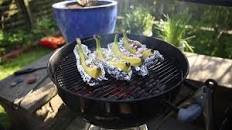 Grill-Dessert "Banana Boats"