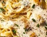 How To Make Classic Chicken Alfredo Pasta: The Easiest, Cheesiest Method