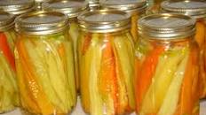 Italian Pickled Banana Peppers