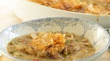 LEMONY MEDITERRANEAN CHICKEN POT PIE