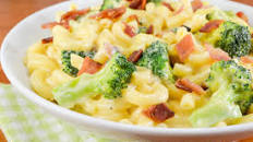 Macaroni and Cheese with Broccoli and Bacon