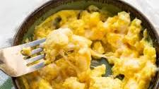 Microwave Cheesy Scrambled Eggs