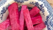 Middle Eastern Pickled Turnips (Pink Pickles!)
