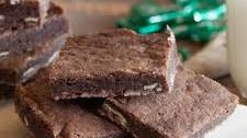 Mint Chocolate Chip Cookie Bars