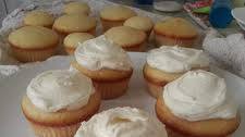 My Legendary Vanilla Cupcakes Of Your Dreams