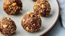 Nutritious Chocolate Hazelnut Bliss Balls