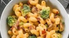 One Pot Bacon Broccoli Mac and Cheese