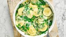 One-pot creamy lemon and spinach ravioli