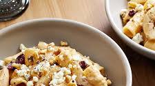 Pasta With Caramelized Pears and Gorgonzola